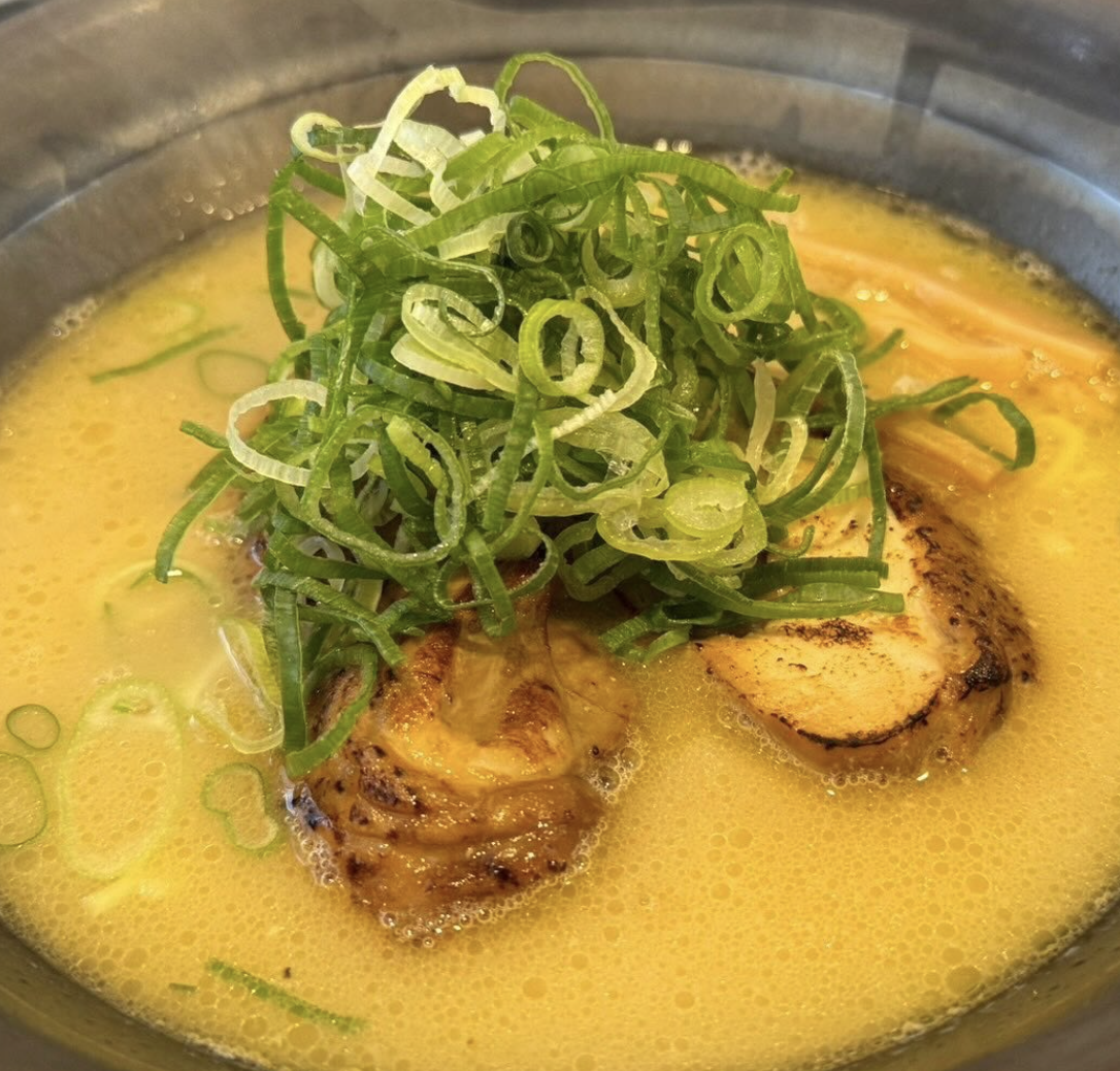 鶏白湯ラーメン